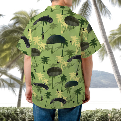 Army US Paratroopers With The 82nd Airborne Division Parachute Hawaiian Shirt